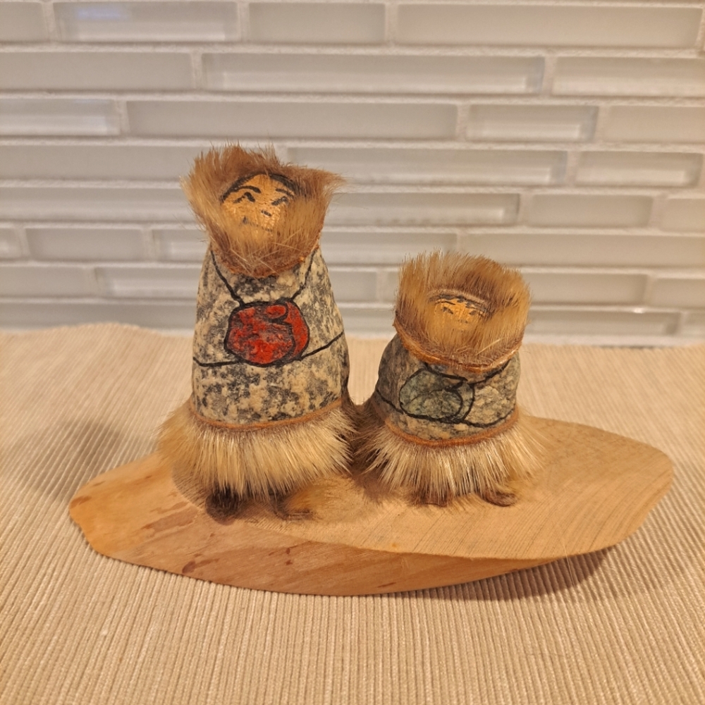 Alaskan Folk Art Figurine Two Inuit Rock-I-Moes 6” Whonkuta Atauthtun Artist